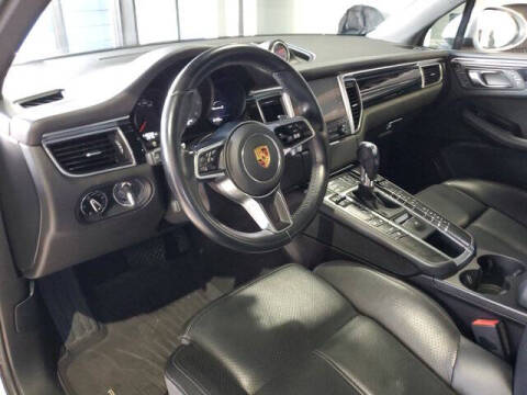 2017 Porsche Macan S