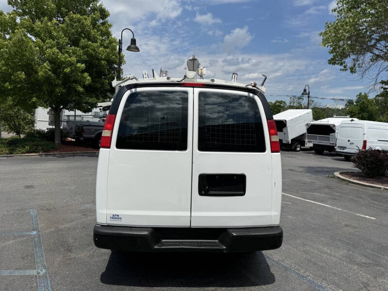 2011 Chevrolet Express 2500
