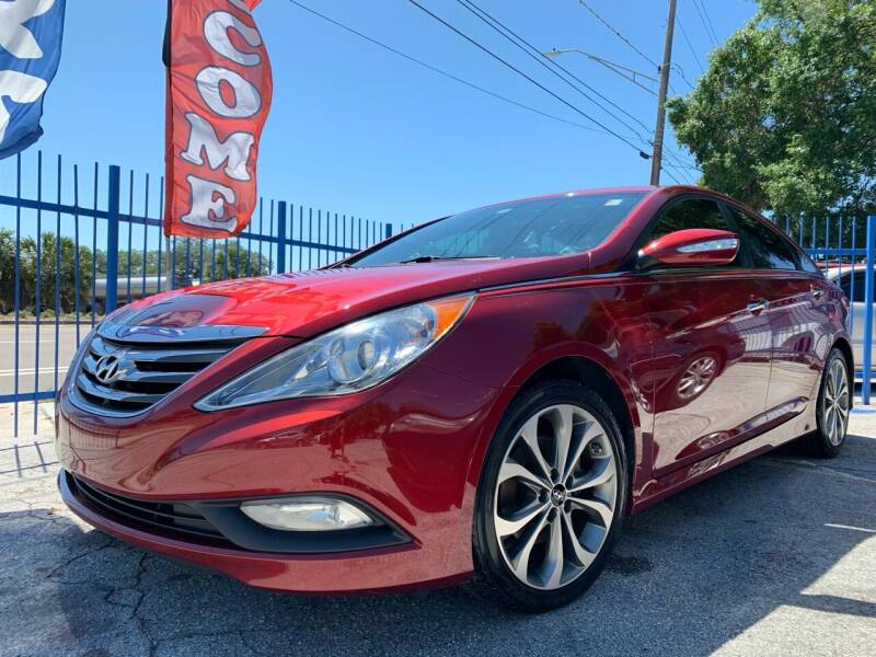 2014 Hyundai Sonata for sale at Always Approved Autos in Tampa FL