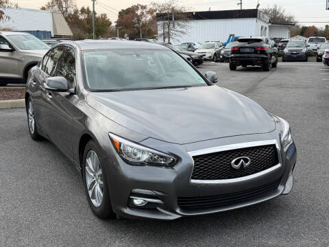 2015 Infiniti Q50 Premium