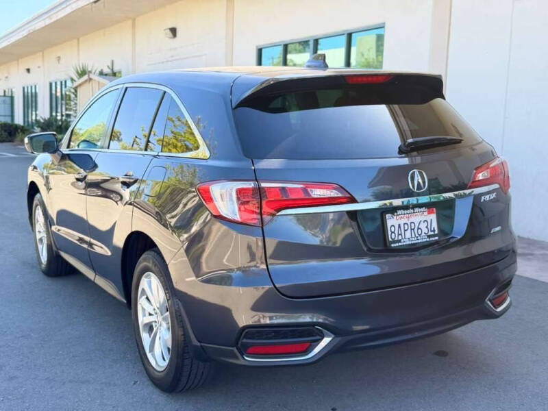 2016 Acura RDX