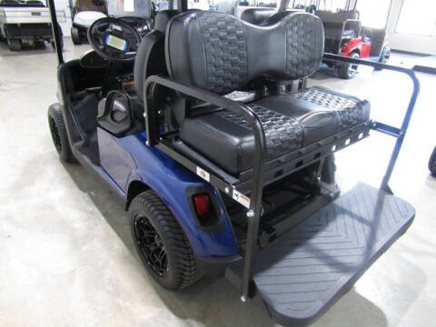 2020 E-Z-GO RXV