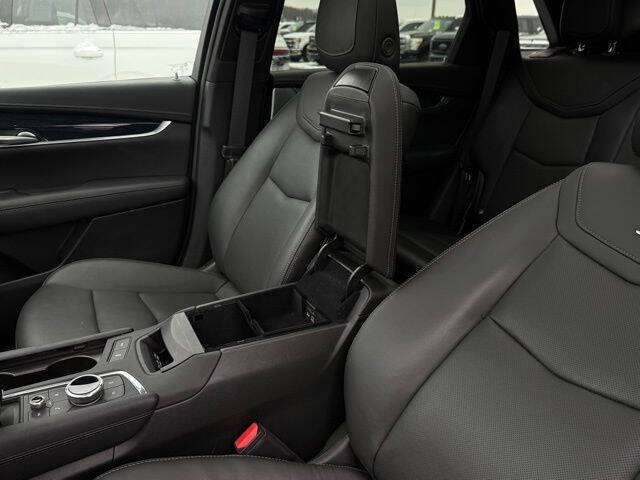 2025 Cadillac XT5 Premium Luxury