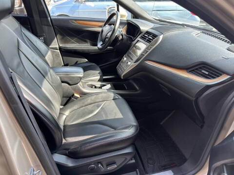 2017 Lincoln MKC Reserve
