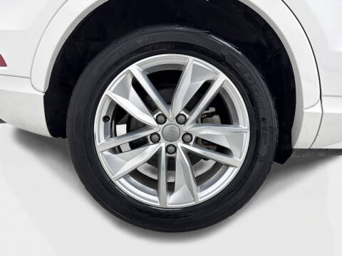 2017 Audi Q3 2.0T Premium