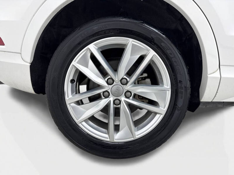 2017 Audi Q3 2.0T Premium