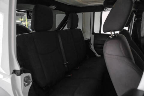 2017 Jeep Wrangler Unlimited Smoky Mountain