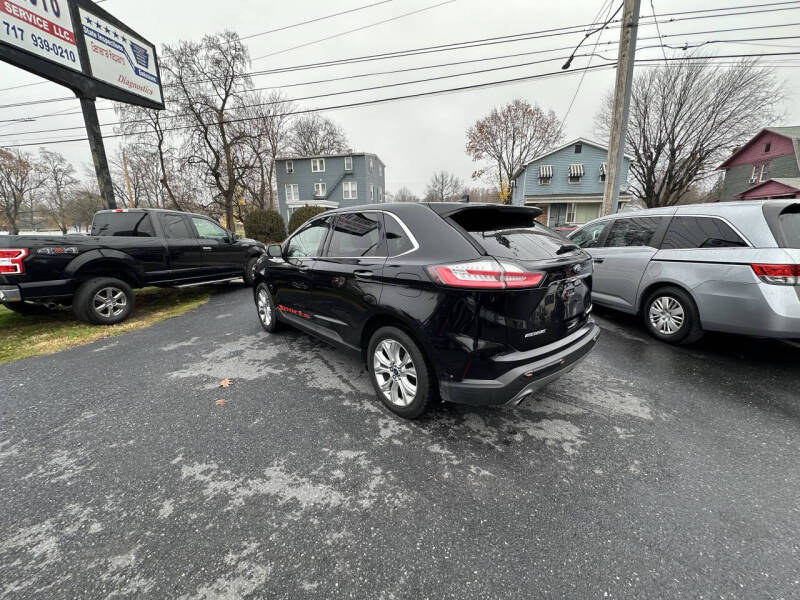 2019 Ford Edge Titanium
