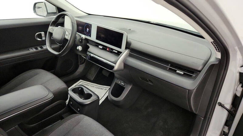 2022 Hyundai Ioniq 5 SE