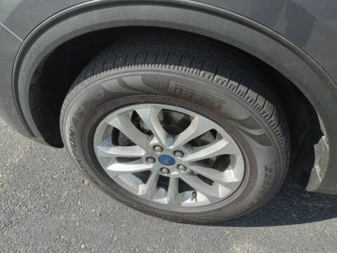 2022 Ford Escape SE