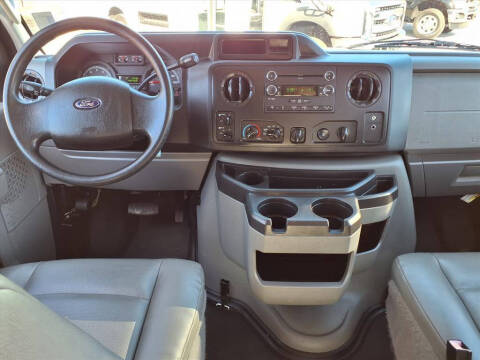 2013 Ford E-Series E-250