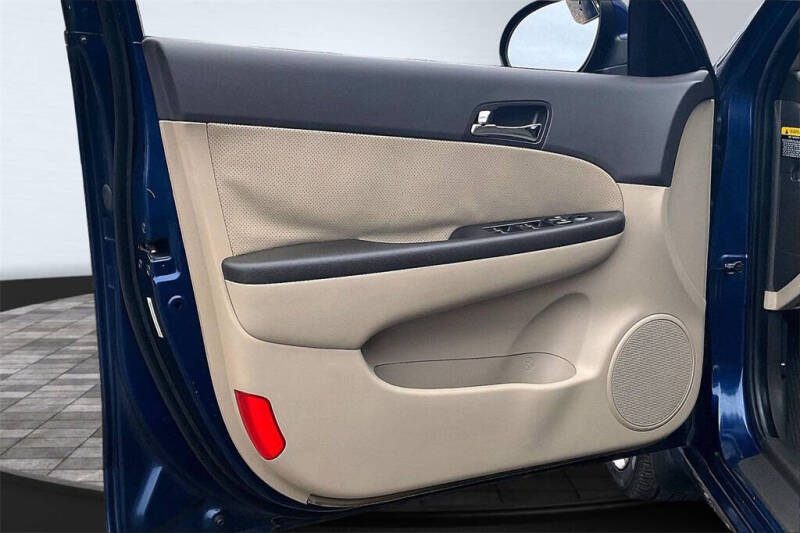 2011 Hyundai Elantra Touring SE