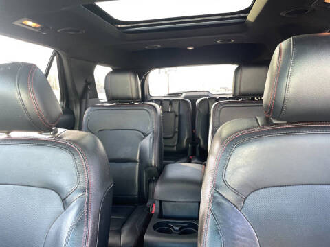 2016 Ford Explorer Sport