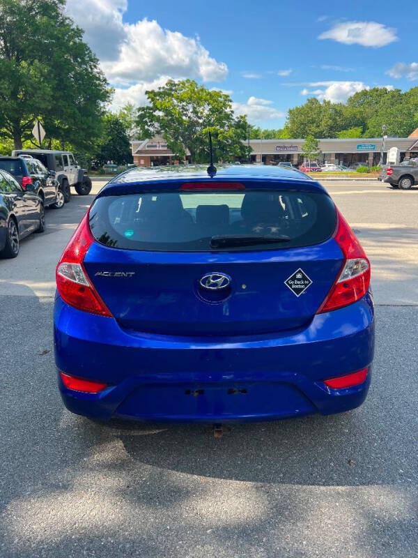 2013 Hyundai Accent GS