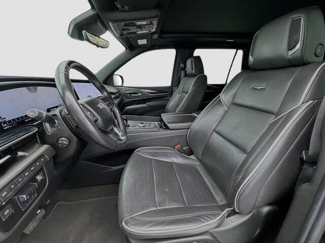 2022 Cadillac Escalade Sport