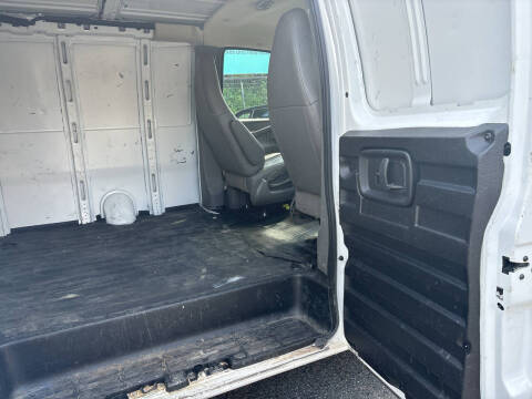 2021 Chevrolet Express 2500