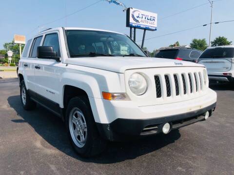 2014 Jeep Patriot for sale at J. Tyler Auto LLC in Evansville IN