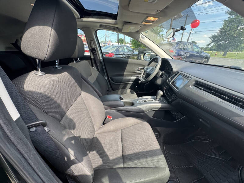 2017 Honda HR-V EX