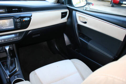 2016 Toyota Corolla LE