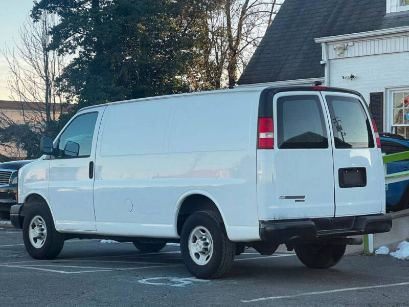 2013 Chevrolet Express 2500