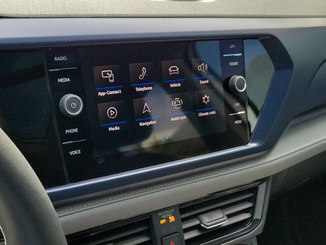 2024 Volkswagen Taos SE