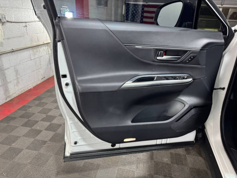 2024 Toyota Venza Nightshade Edition