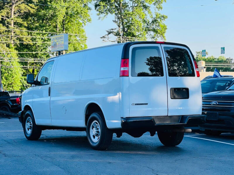 2019 Chevrolet Express 2500