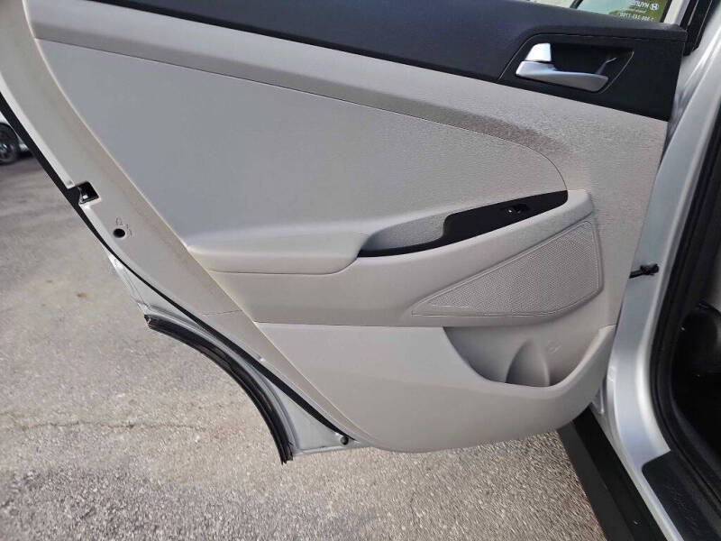 2019 Hyundai Tucson SE