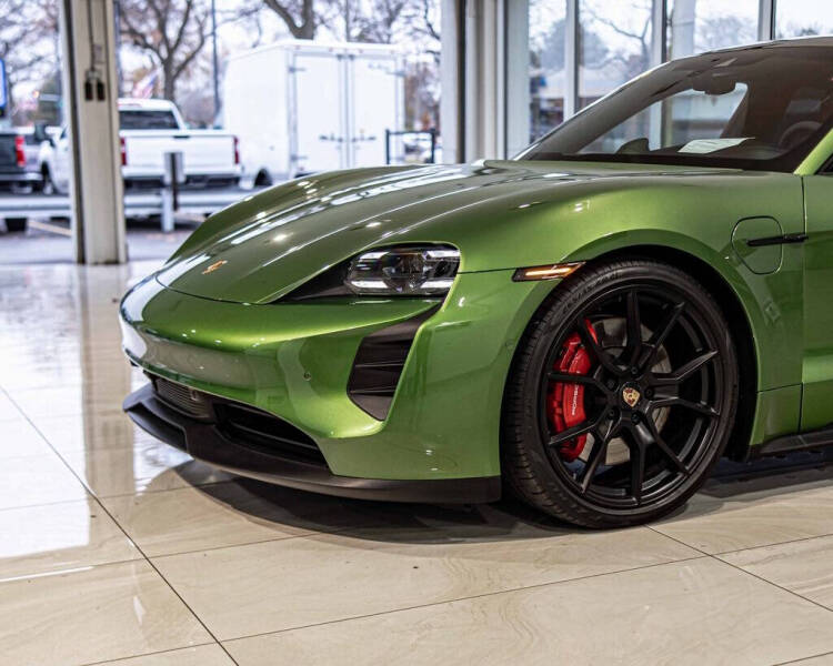 2023 Porsche Taycan GTS