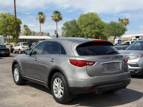 2011 Infiniti FX35