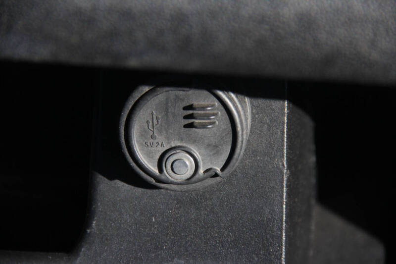 2020 E-Z-GO RXV ELiTE