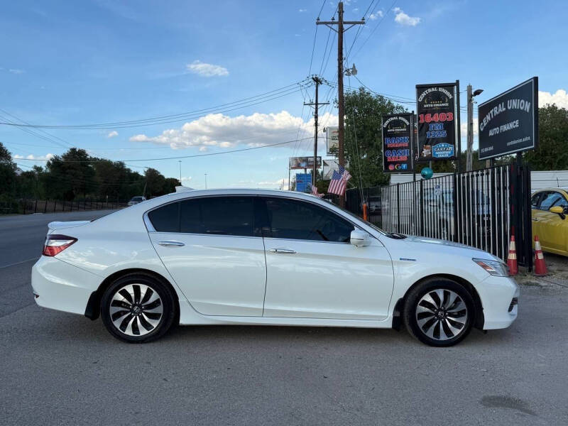 2017 Honda Accord Hybrid Touring
