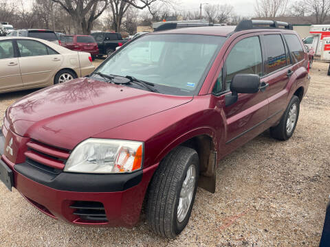 2004 Mitsubishi Endeavor for sale at Southside Auto in Manhattan KS