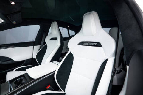2022 Tesla Model S Plaid