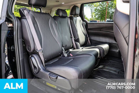 2025 Kia Carnival SX