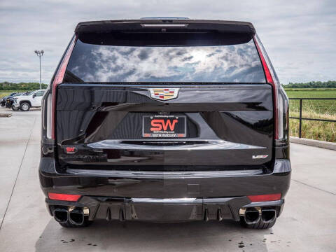 2023 Cadillac Escalade-V