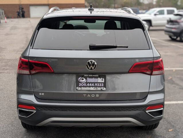 2024 Volkswagen Taos SE