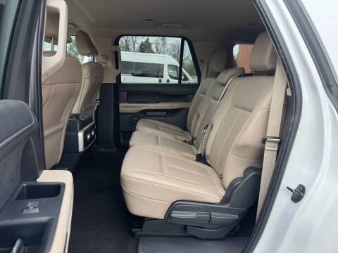 2023 Ford Expedition MAX XLT