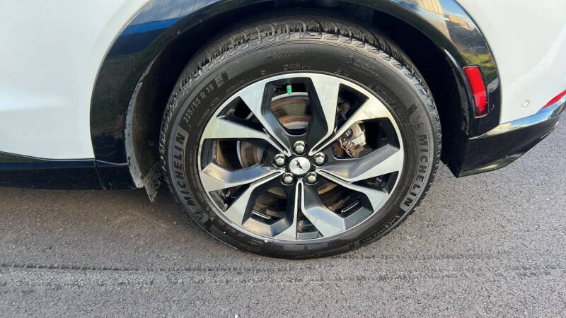 2021 Ford Mustang Mach-E Premium First Edition