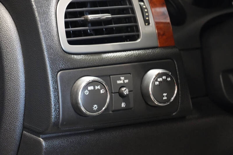 2012 Chevrolet Avalanche LT