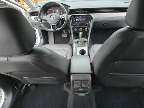 2020 Volkswagen Passat SE