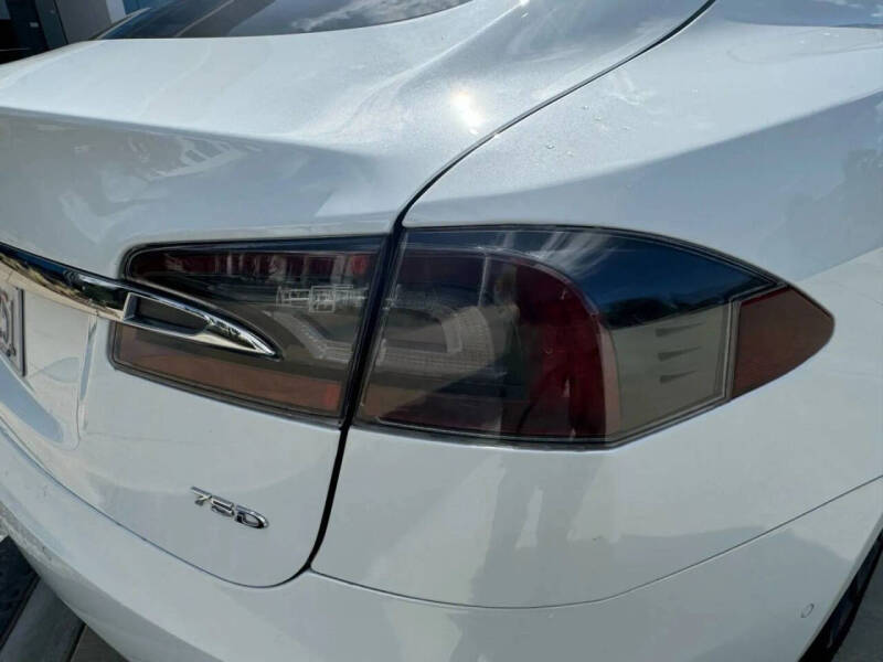 2018 Tesla Model S 75D