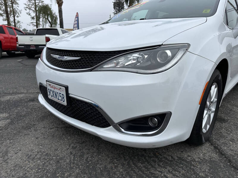 2020 Chrysler Pacifica Touring L