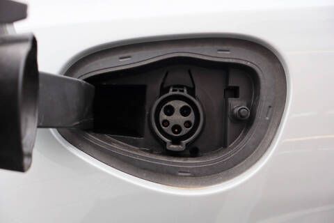 2024 Chrysler Pacifica Plug-In Hybrid Select