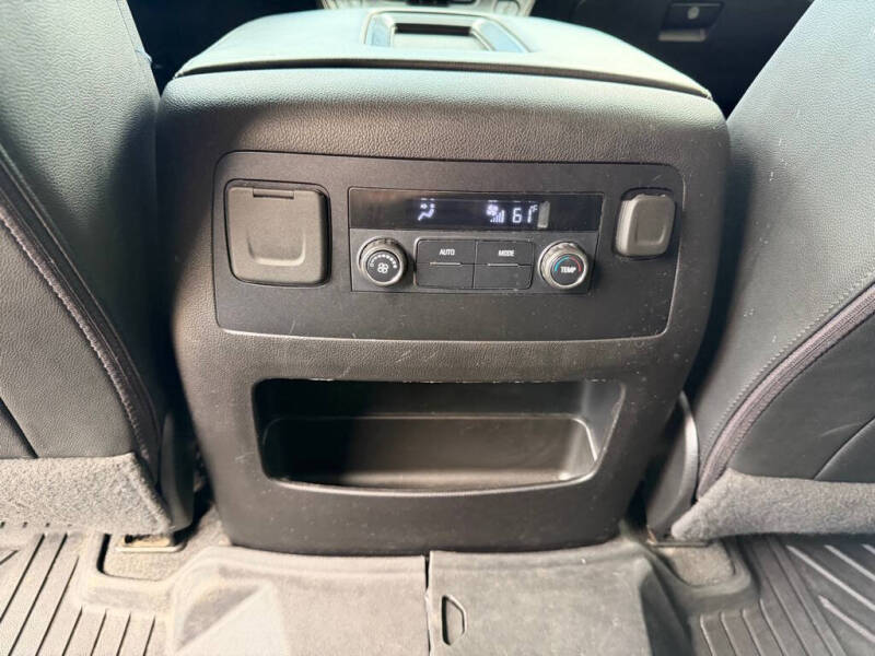 2019 GMC Yukon SLT Standard Edition