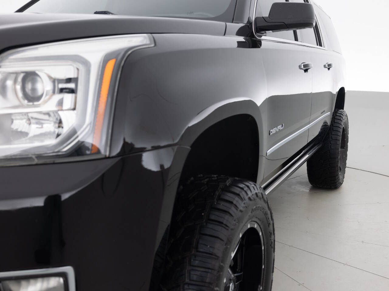 Used Car 2017 Gmc Yukon Xl  Denali 4x4 4dr Suv For Sale Under $30,000 In Coal City, Illinois