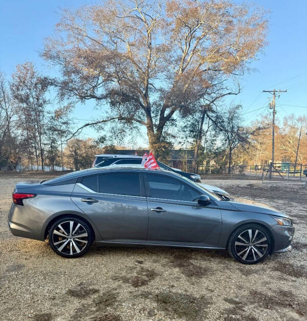 2019 Nissan Altima 2.5 SR