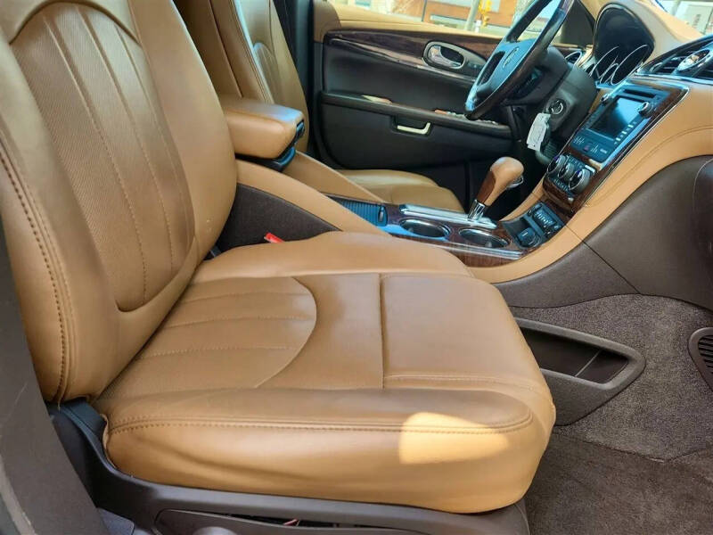 2017 Buick Enclave Leather