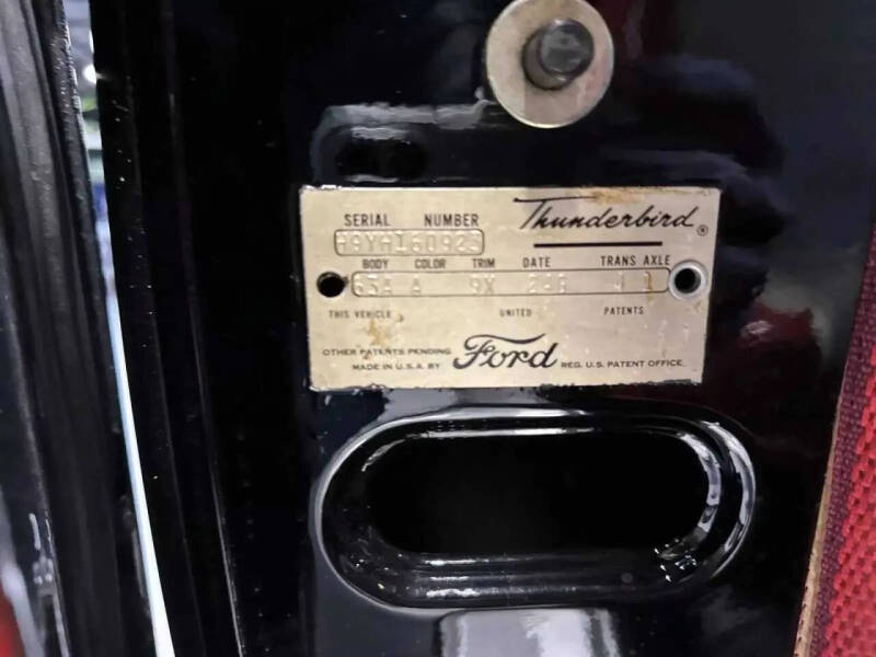 1959 Ford Thunderbird