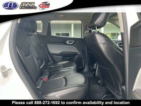 2022 Jeep Compass Latitude Lux
